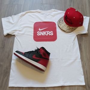 DOPE SNKRS App T-shirt Size Large